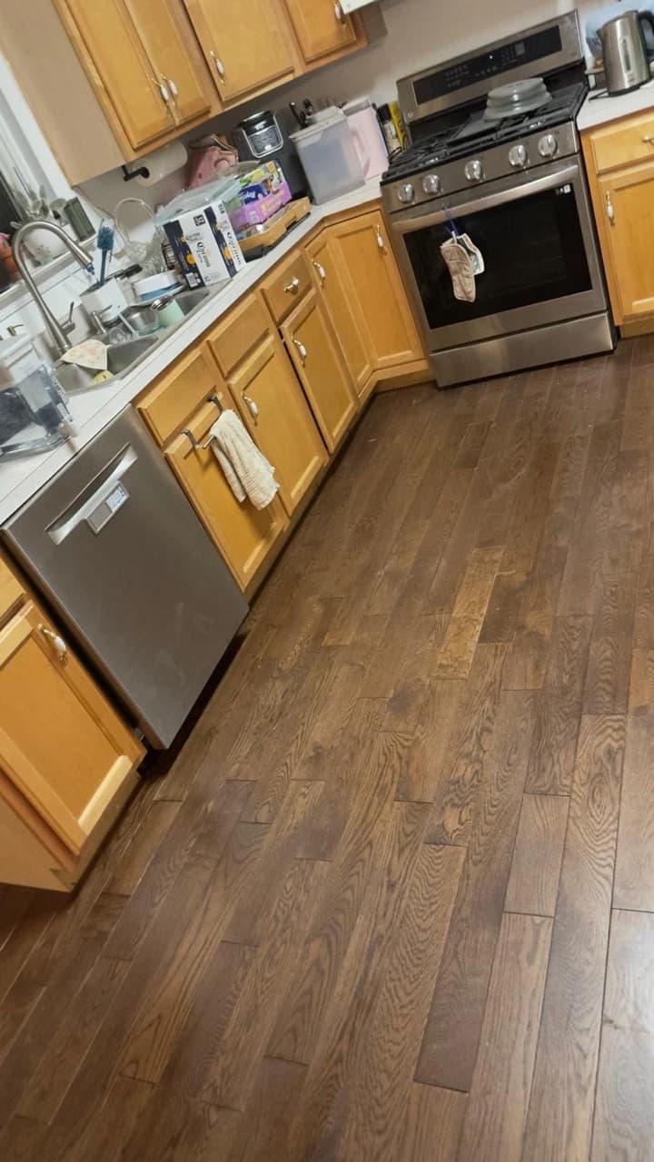Brown hardwood flooring with pronounced natural grain
